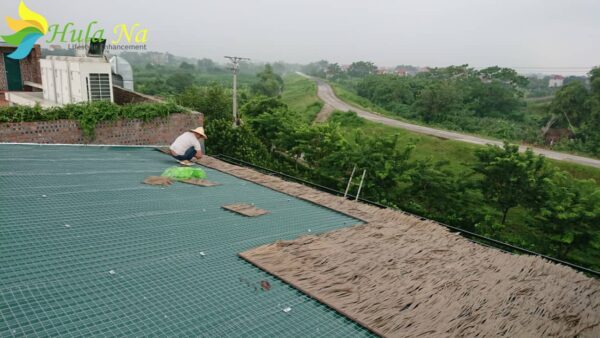 thi công rơm nhân tạo màu vàng