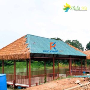 Rơm nhân tạo lợp trên hệ mái tôn tại học viện Nông Nghiệp